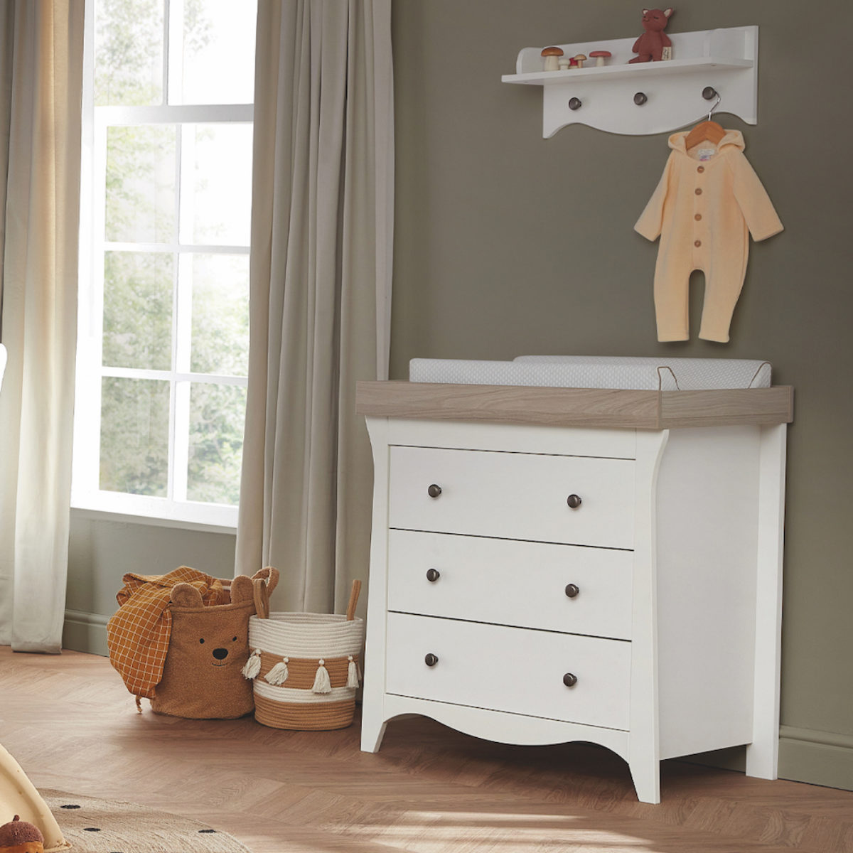 Baby crib dresser changing table combo hotsell